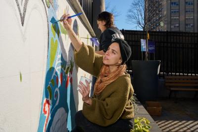 Illustration MFA Students Design and Paint Memorial Mural at Queens Ho…